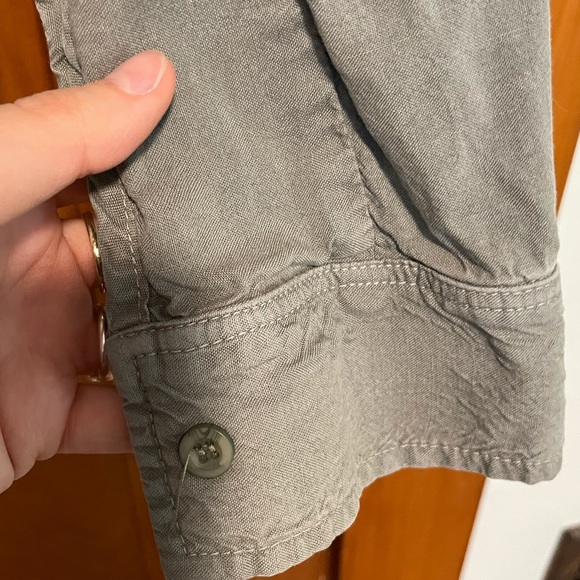 Cloth & Stone Button Down - Picture 5 of 8